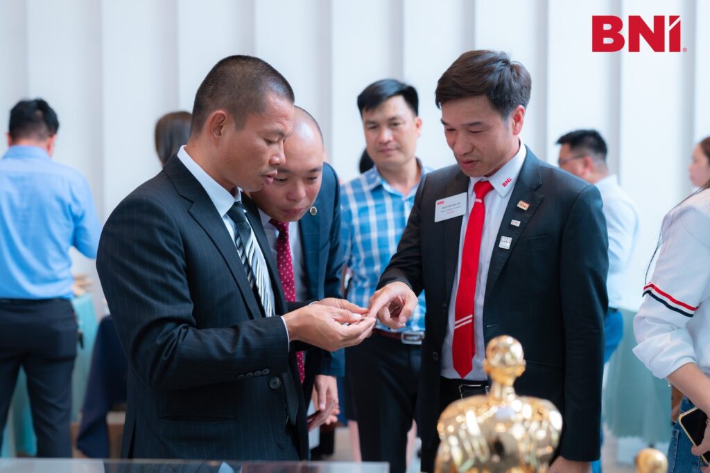 Doanh nhan Pham Thanh Long