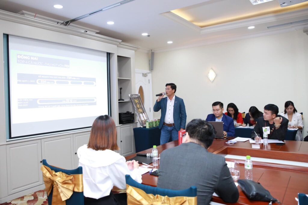 Anh Nguyễn Văn Phú tại hiện trường — tư duy "an toàn vốn trước, sinh lời sau"